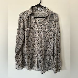 Express Portofino Snake Skin Print Shirt Size M never worn